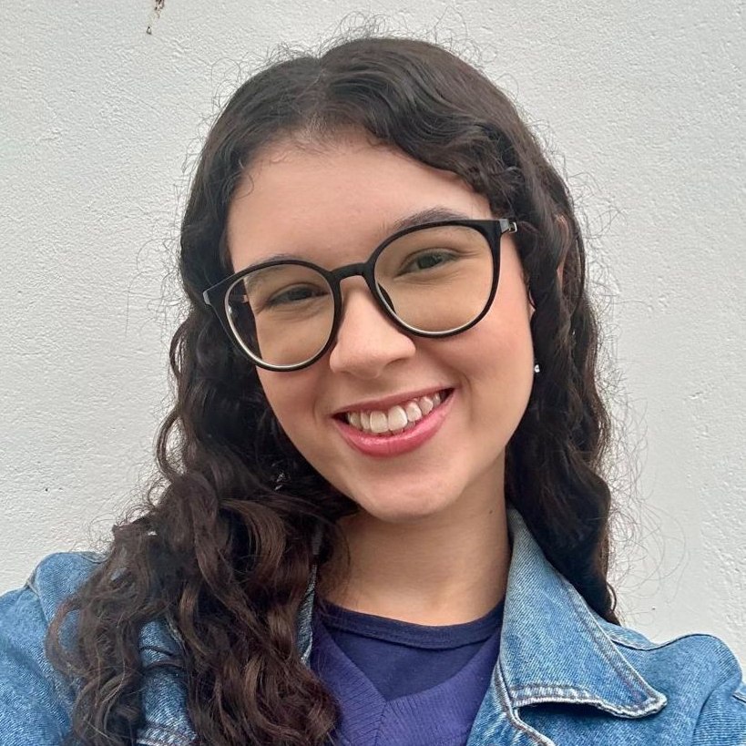 Júlia Comitre Leme